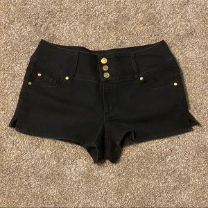 Nicki Minaj Mid Rise Shorts 11/12